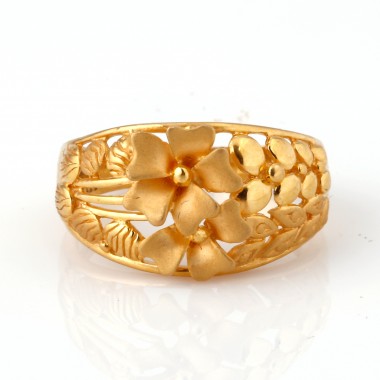 Sree Kumaran | 22K Gold Women's Fancy Casting Ring